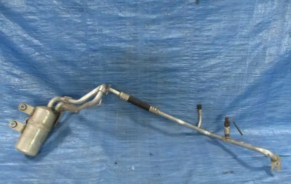 Ford Kuga I Air conditioning (A/C) pipe/hose