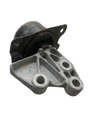 Chevrolet Captiva Engine mount bracket