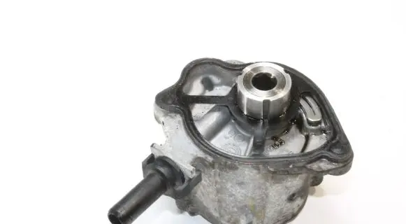 Mercedes-Benz SLK R172 Vacuum pump AC46000
