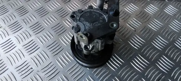Peugeot 407 Power steering pump 91128