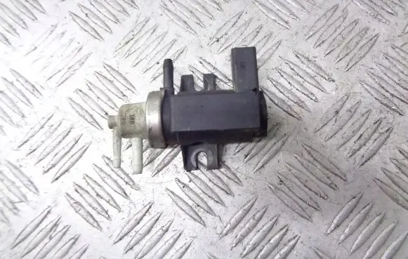 Seat Toledo II (1M) Vacuum valve 1J0906622A