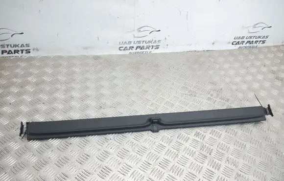 Land Rover Discovery 3 - LR3 Loading door sun blind/shade 