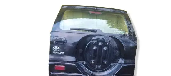 Toyota RAV 4 (XA20) Tailgate/trunk/boot lid 
