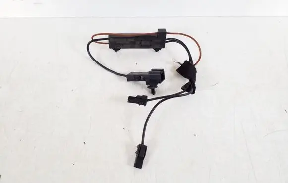 Mercedes-Benz C W204 Other relay A2048708490