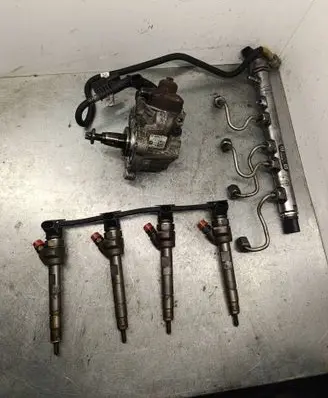 BMW 5 F10 F11 Fuel injection system set 0445110382 0445010517 0445214183