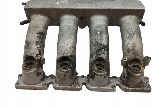 Volkswagen PASSAT B5.5 Intake manifold 06B133223AD