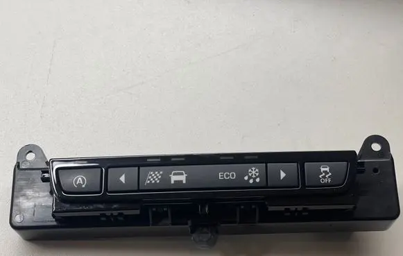 Jaguar F-Pace A set of switches GX7314B790AK 03499510106 RG29492020