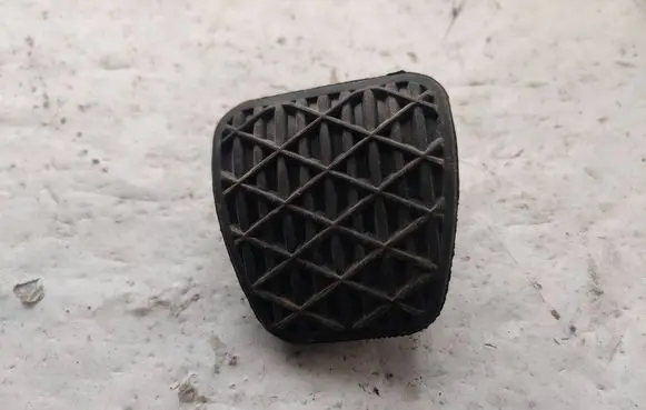 Mercedes-Benz Sprinter W906 Brake pedal A2012920082