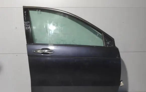Honda CR-V Front door 