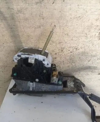 Volkswagen Touareg I Gear selector/shifter in gearbox 7L6713203A 40046022661706