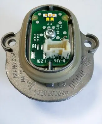 Skoda Octavia Mk4 LED ballast control module 1420000699 NE70039