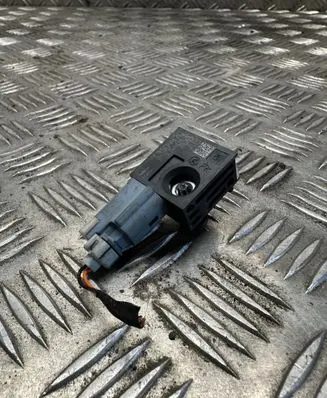 Opel Astra K Airbag deployment crash/impact sensor 13504470 F3576408