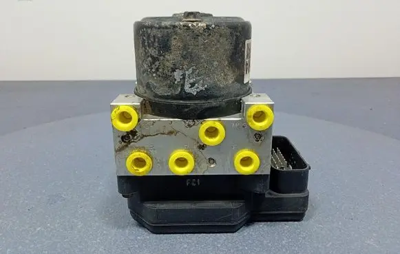 Chevrolet Epica ABS Pump 96414759
