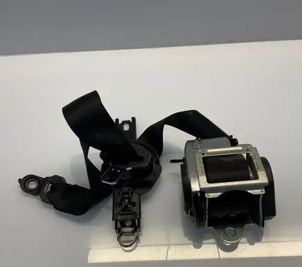 Mercedes-Benz CLS C219 Front seatbelt 2118600286 A2118600286