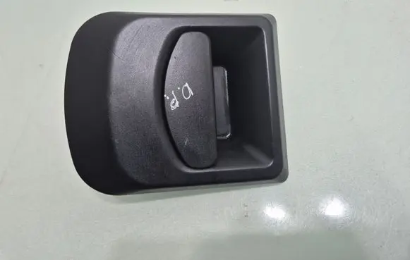 Iveco Daily 3rd gen Front door exterior handle 