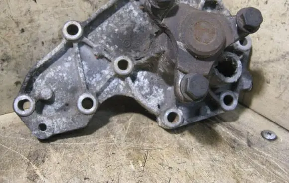 Renault Laguna I Water pump 7700599052 0070905014