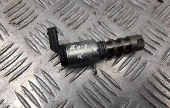 Audi A7 S7 4G Camshaft vanos timing valve 06E257N