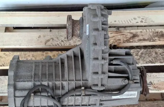 Volkswagen Touareg I Gearbox transfer box case 0AD341011A 485F9F005333NVG
