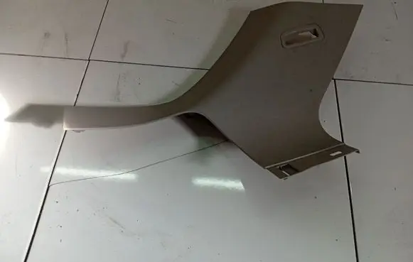 Opel Zafira B (B) pillar trim (top) 322225228