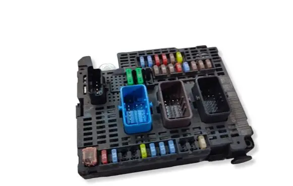 Peugeot 508 BSM Control unit 9810296480