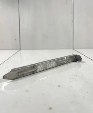 Volvo S80 Headlight/headlamp mounting bracket 30678340