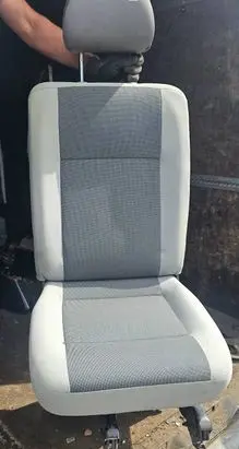 Volkswagen Multivan T5 Second row seats 