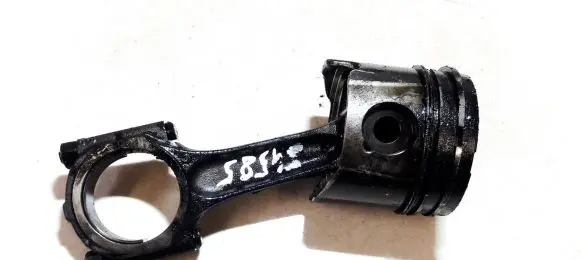 Citroen C5 Piston with connecting rod