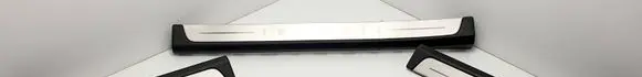 Infiniti FX Front sill trim cover 76895CG000 76294CG000 76899CG000