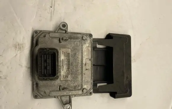 Honda CR-V Headlight ballast module Xenon 28100R7VG01