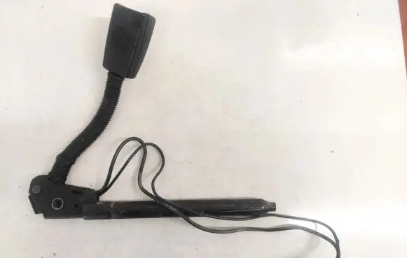 BMW 7 E65 E66 Front seatbelt buckle 560555173a g9451c