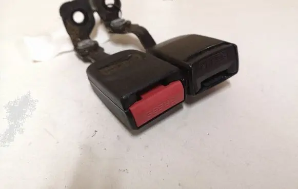 Peugeot 607 Rear seatbelt buckle 5245114F1902