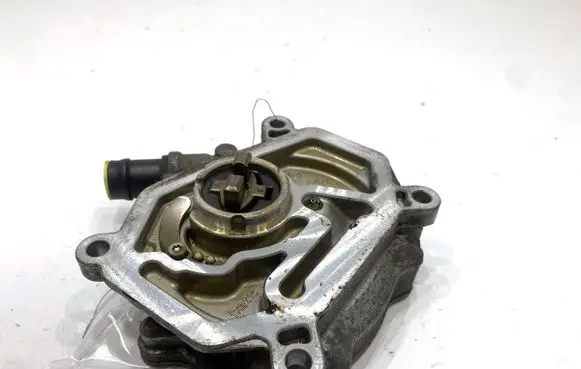 Mercedes-Benz CLA C117 X117 W117 Vacuum pump 