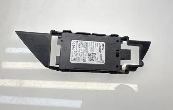 BMW iX Blind spot module 28822557 5B31AF3 14415010