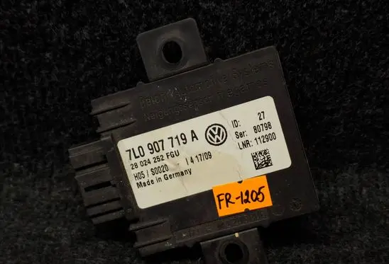 Porsche Cayenne (9PA) Alarm control unit/module 7L0907719A