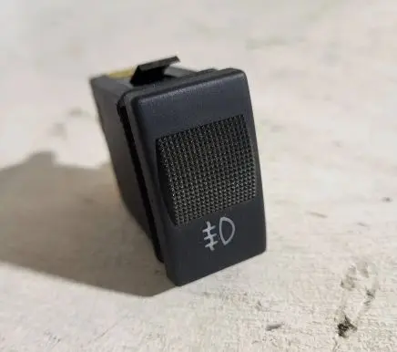 Fog light switch