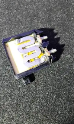 Mercedes-Benz GLC X253 C253 Battery relay fuse A0009061505 0108180536