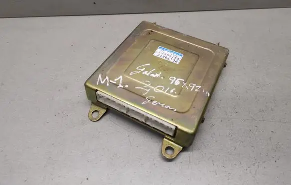 Mitsubishi Galant Engine control unit/module MD190873 E2T60673