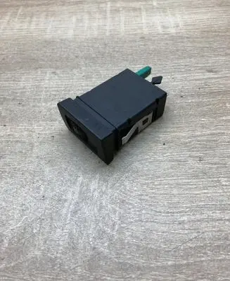 Volkswagen Golf IV Seat heating switch 1J0963563B