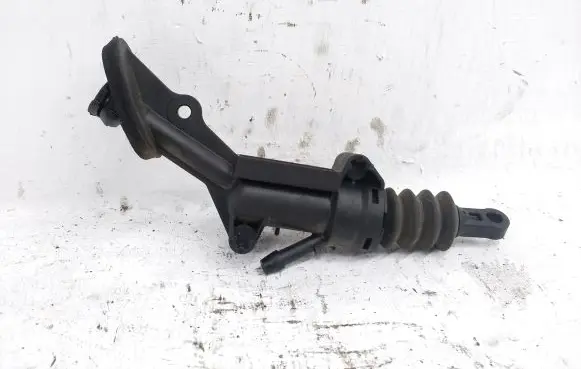 Ford Transit Custom Clutch master cylinder BK217A543CC