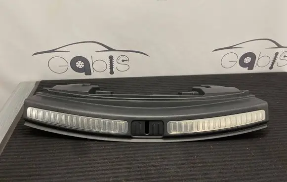 Porsche Macan (95B) Trunk/boot sill cover protection 95B864483F