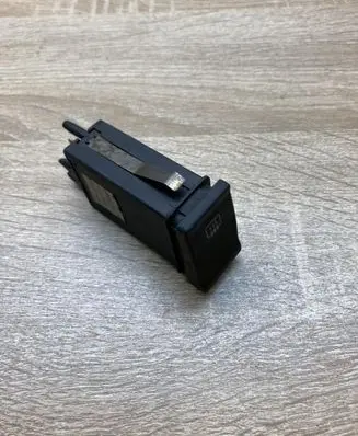 Audi 100 S4 C4 Windscreen/window heater switch 893941503B