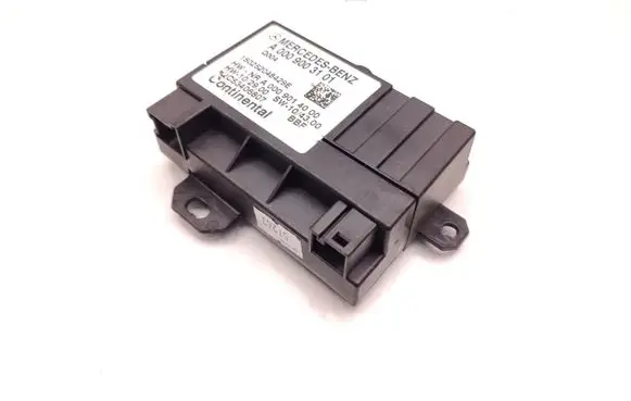 Mercedes-Benz Sprinter W906 Fuel injection pump control unit/module A0009003101 A2C53406807