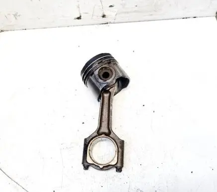 Opel Vectra B Piston with connecting rod r90400