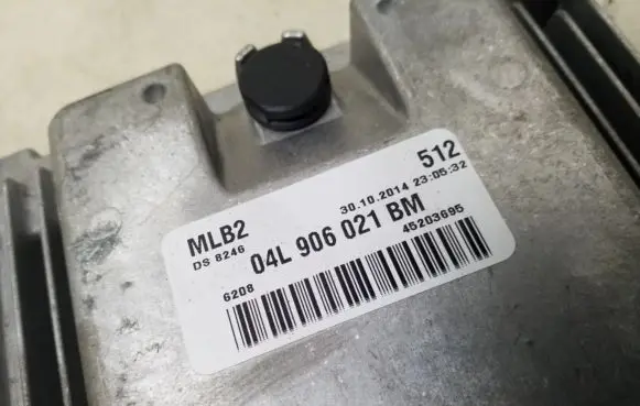 Audi A4 S4 B8 8K Engine control unit/module 04L906021BM