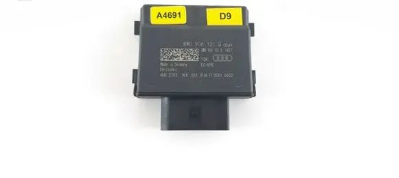 Audi A4 S4 B9 Fuel injection pump control unit/module 8W0906121B 8W0906121