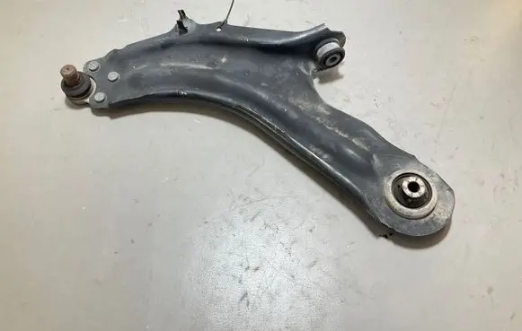 Mercedes-Benz Citan W415 Front lower control arm/wishbone
