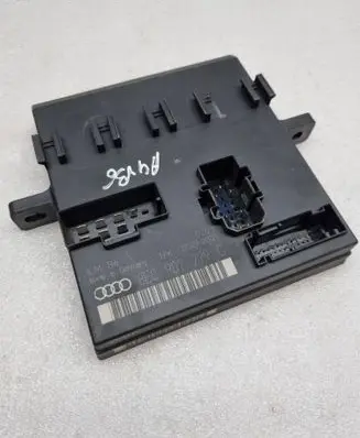 Audi A4 S4 B6 8E 8H Comfort/convenience module 8E0907279C