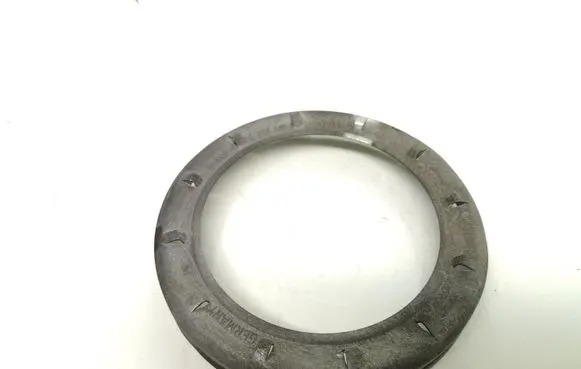 BMW 5 E60 E61 In tank fuel pump screw locking ring/nut 6762417