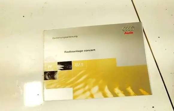 Audi A4 S4 B5 8D Owners service history hand book 