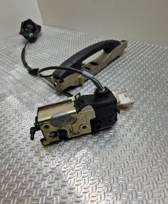 Citroen C4 I Front door lock